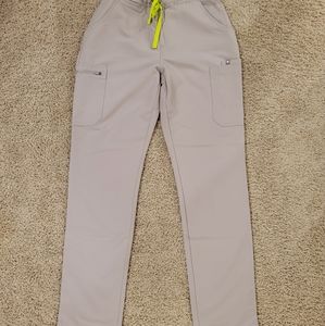 Figs size Med. Tall, color: slate Yola skinny